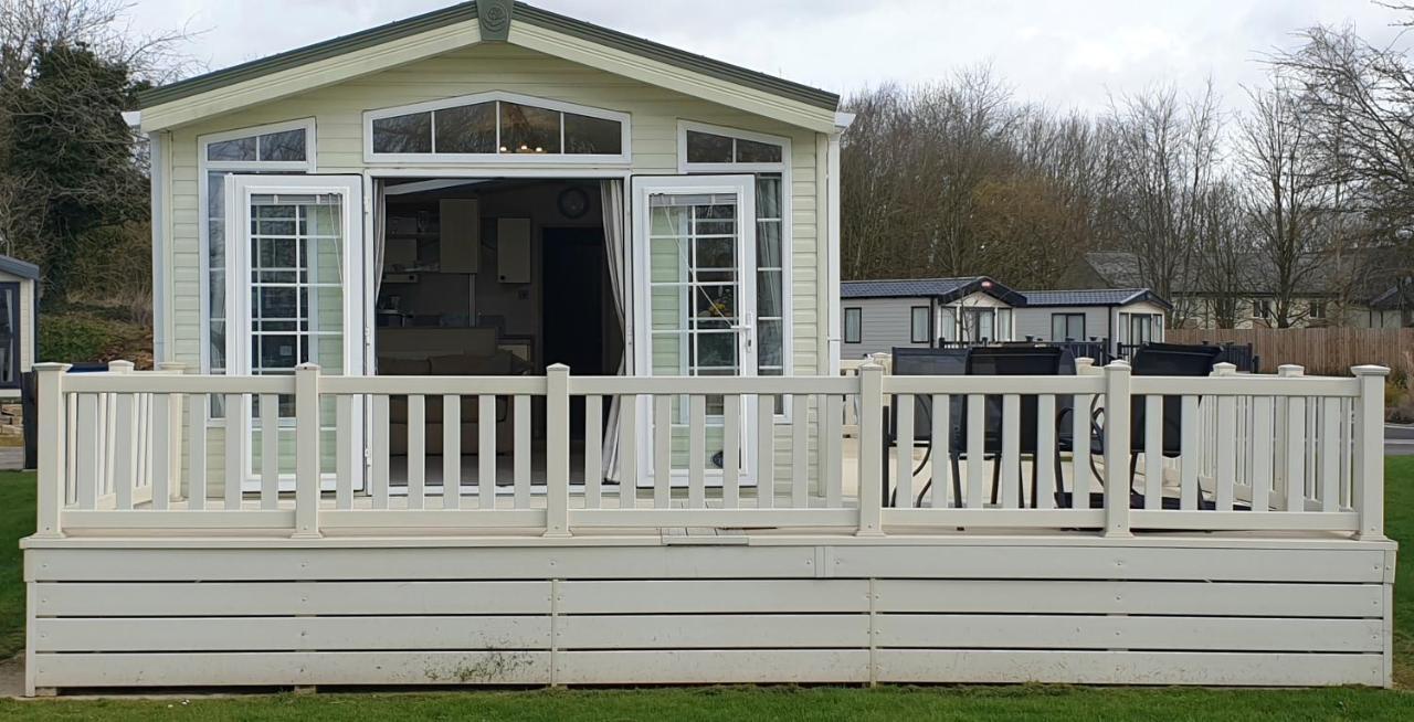 Caravan In The Cotswolds Villa Cirencester Esterno foto
