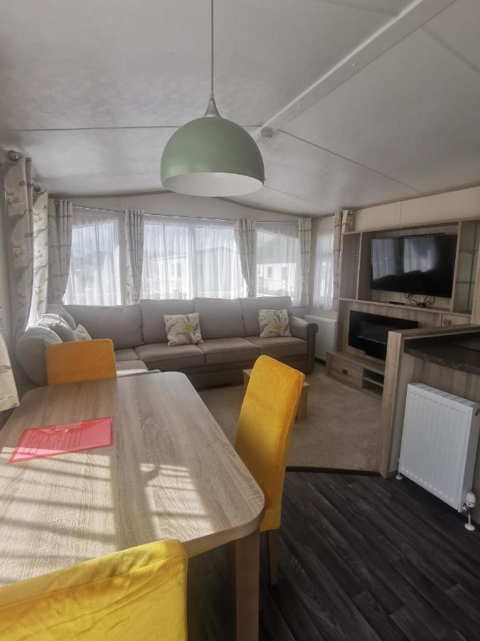 Caravan In The Cotswolds Villa Cirencester Esterno foto