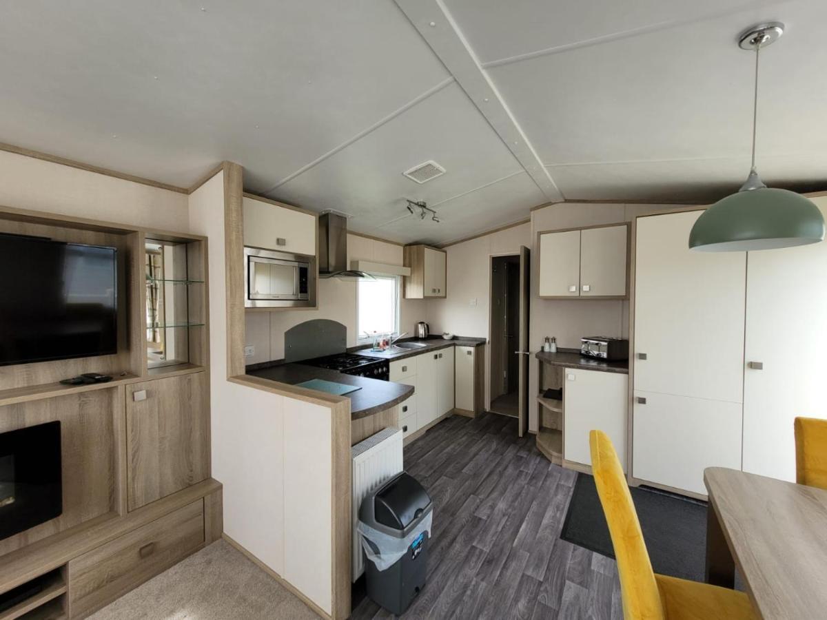 Caravan In The Cotswolds Villa Cirencester Esterno foto