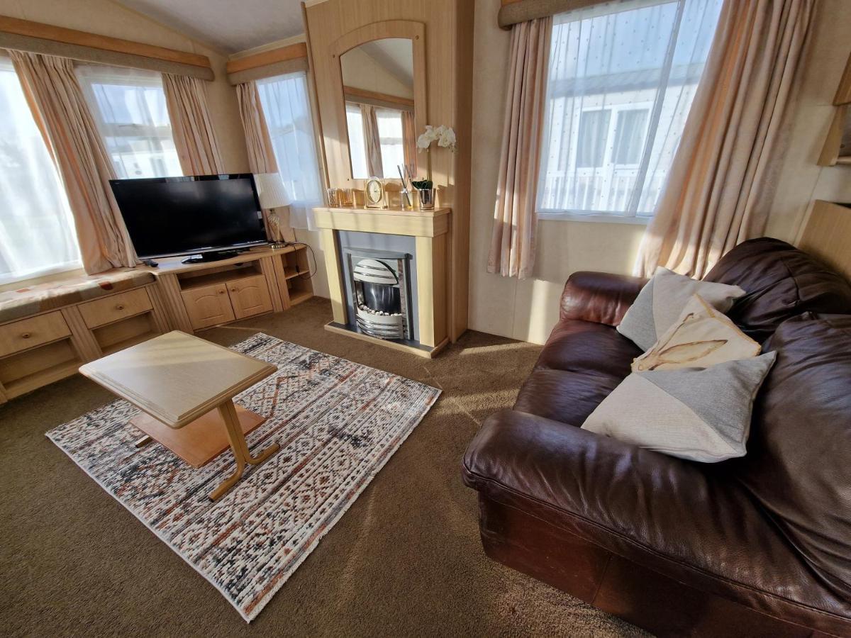 Caravan In The Cotswolds Villa Cirencester Esterno foto
