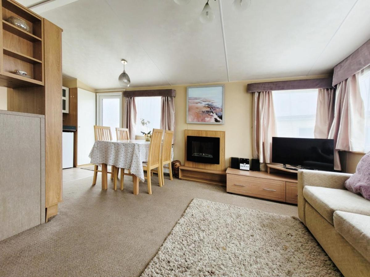 Caravan In The Cotswolds Villa Cirencester Esterno foto