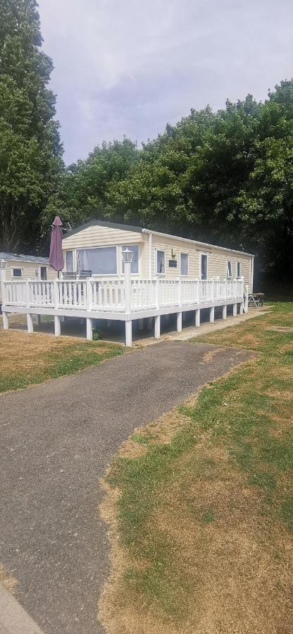 Caravan In The Cotswolds Villa Cirencester Esterno foto